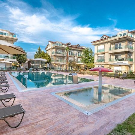 Belek Deluxe Suit Esterno foto