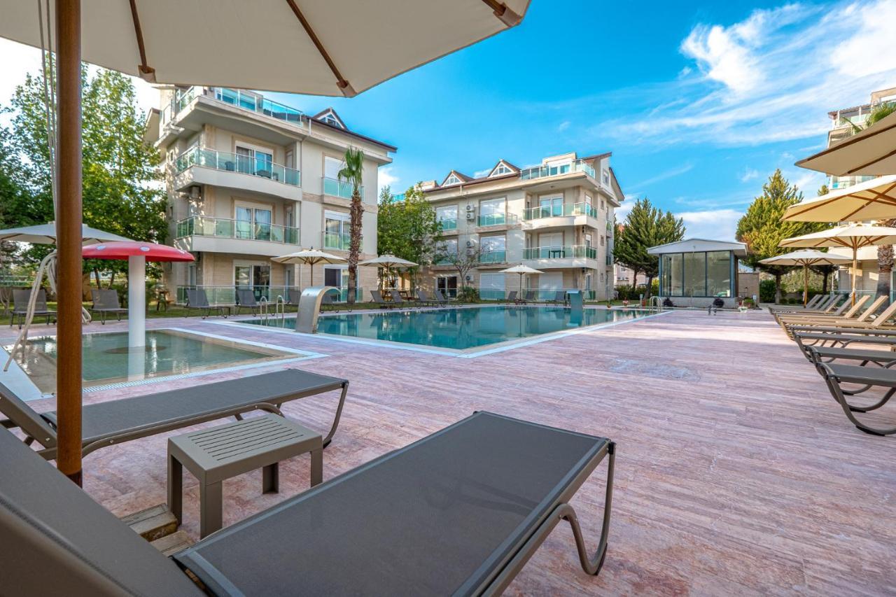 Belek Deluxe Suit Esterno foto