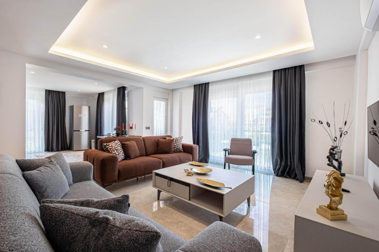 Belek Deluxe Suit Esterno foto