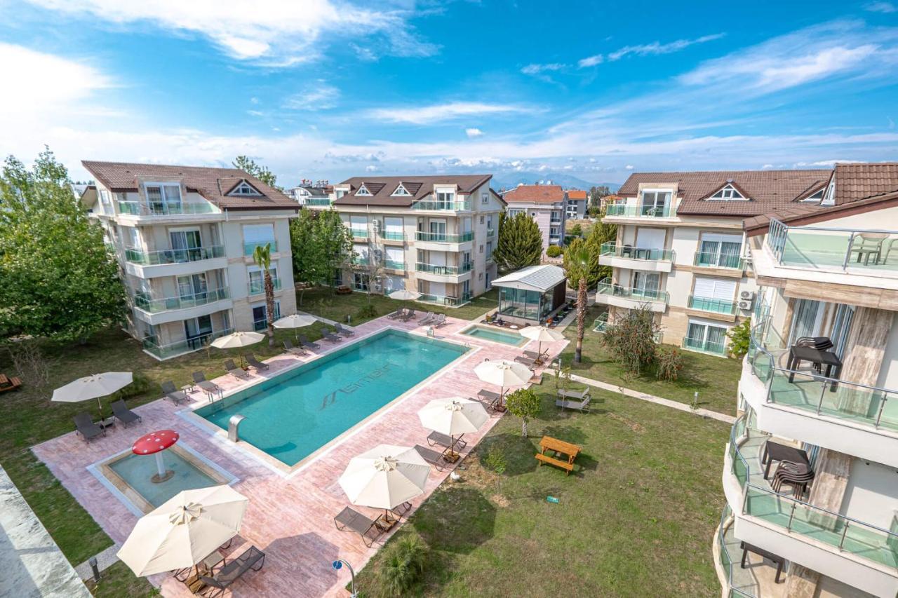 Belek Deluxe Suit Esterno foto