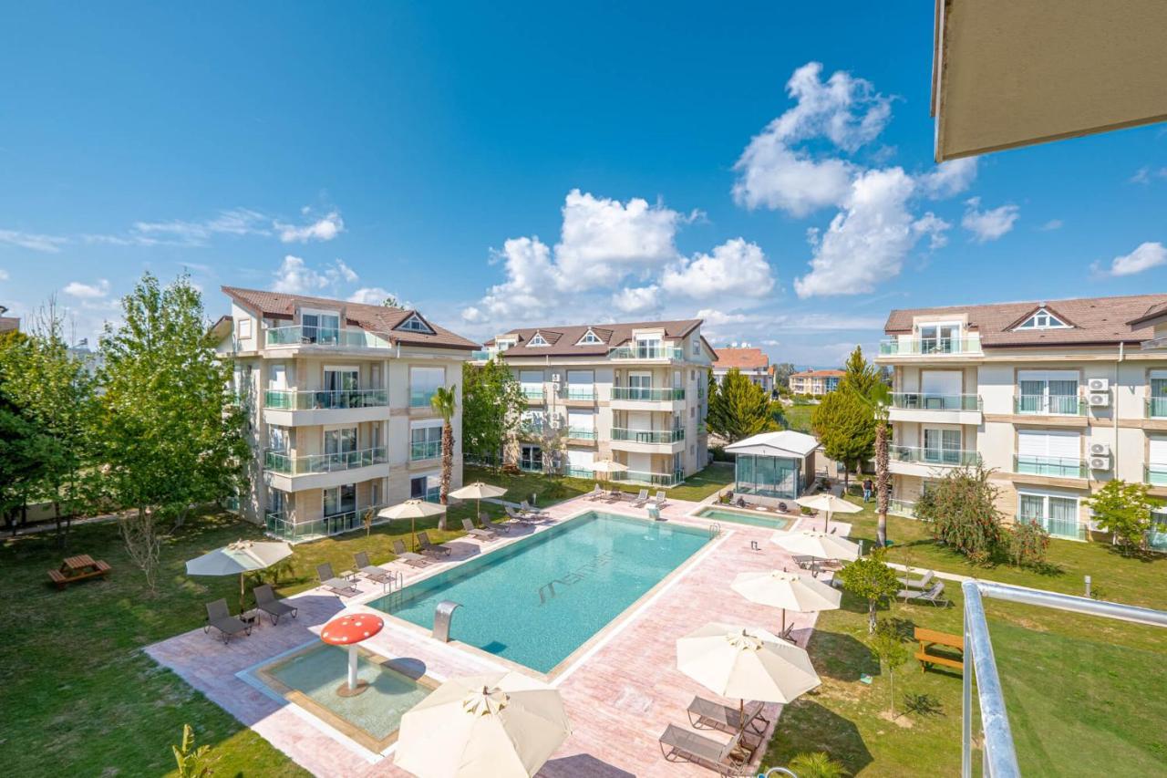 Belek Deluxe Suit Esterno foto