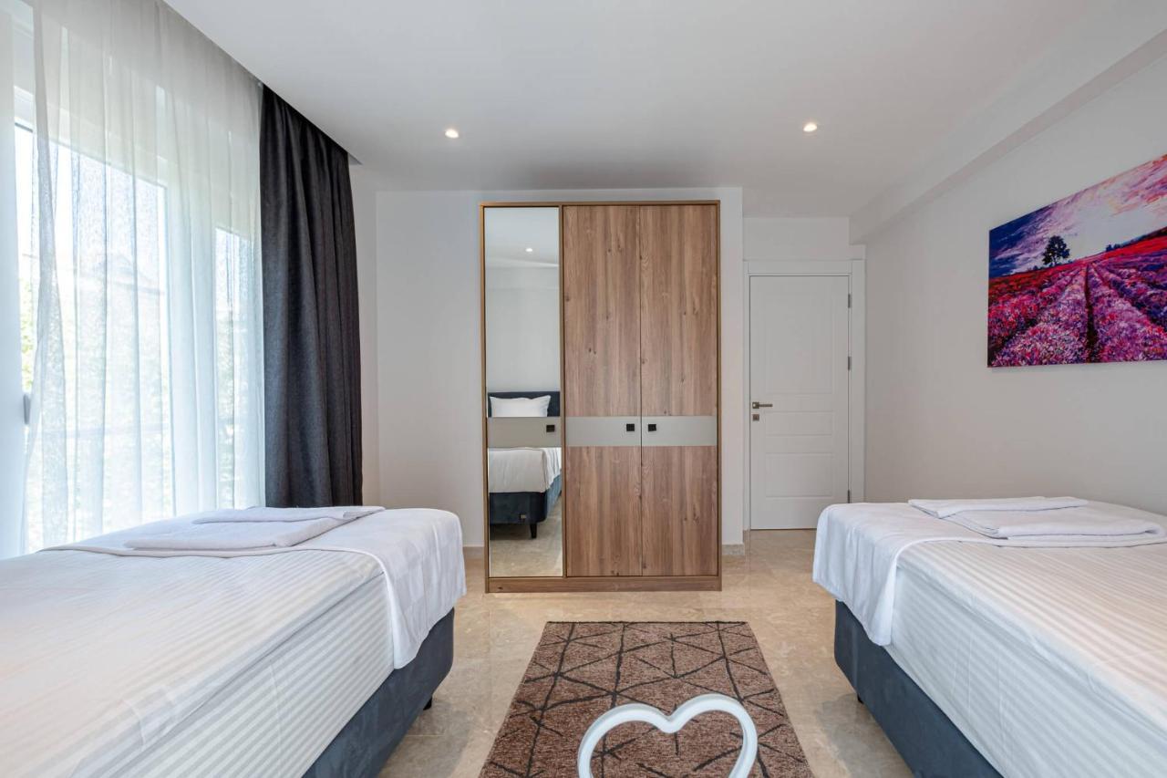 Belek Deluxe Suit Esterno foto