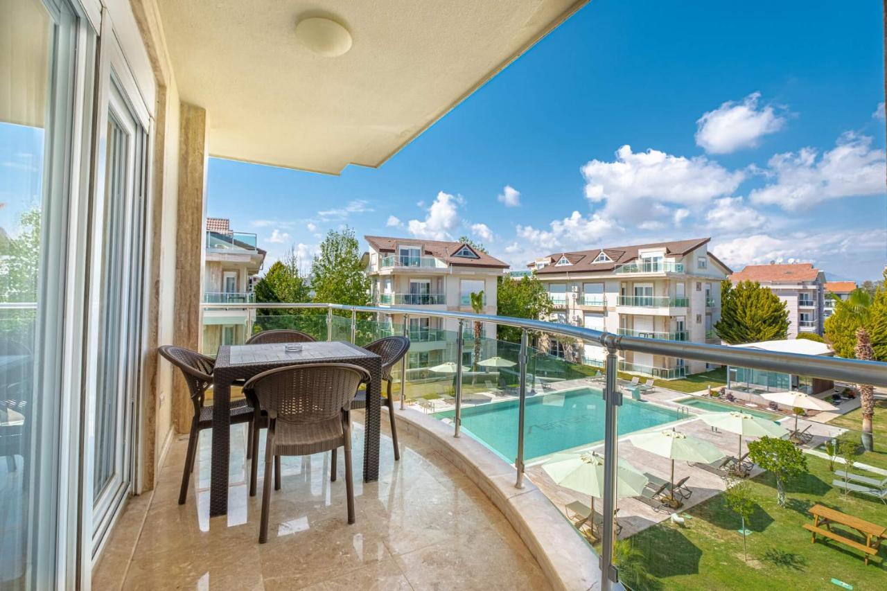 Belek Deluxe Suit Esterno foto